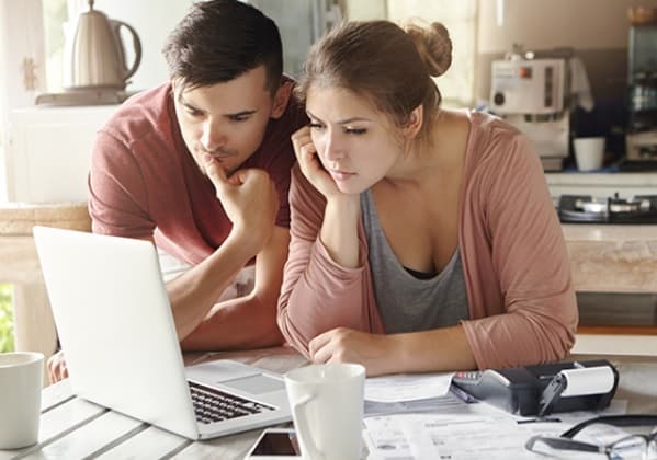 Couple looking for a will online for free. Couple looking to fine a will online free